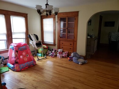 42 Mulberry St, Claremont, NH 03743 - photo 7