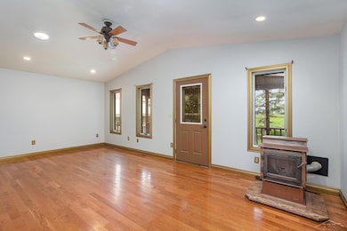 3705 N Beyer Rd, Saginaw, MI 48601 - photo 7