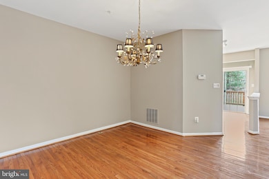 7308 Rocky Creek Dr, Columbia, MD 21046 - photo 4