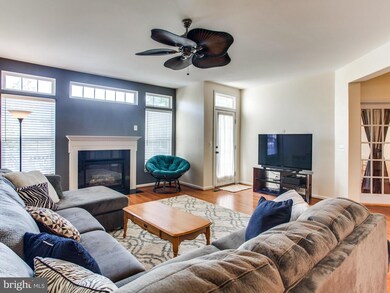 16116 Sheringham Way, Gainesville, VA 20155 - photo 6