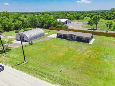 1920 Algoa Friendswood Rd, Alvin, TX 77511 - photo 3