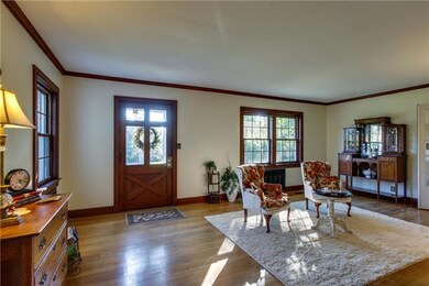 605 W College St, Dickson, TN 37055 - photo 3