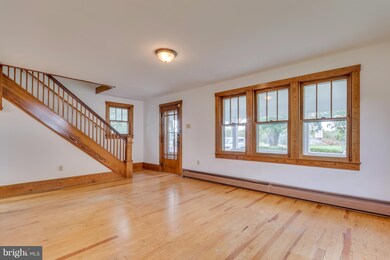 10045 Winchester Ave, Bunker Hill, WV 25413 - photo 3