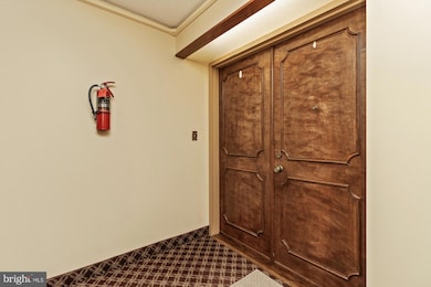 Strathmore Tower unit 400, Baltimore, MD 21215 - photo 6