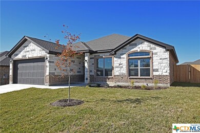 702 Juniper Dr, Troy, TX 76579 - photo 2