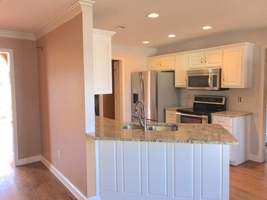 212 Cambridge Grove Cir, Alvaton, KY 42122 - photo 4