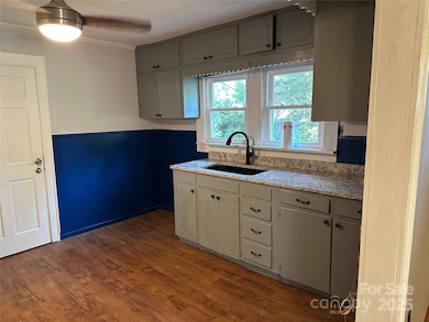 290 Old Highway 10 W, Marion, NC 28752 - photo 7