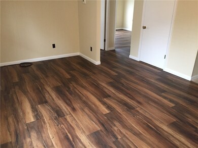 140 Kimball Ln unit C, Walhalla, SC 29691 - photo 3