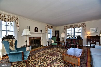 150 Glen Dr, Doylestown, PA 18901 - photo 6