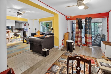 7800 11th St N, Saint Petersburg, FL 33702 - photo 6