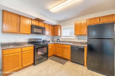 908 Micro Way unit 9, Knoxville, TN 37912 - photo 5