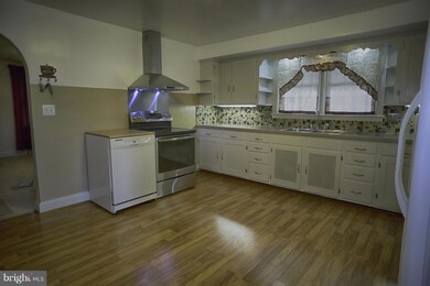 1409 Edenville Rd, Chambersburg, PA 17202 - photo 4