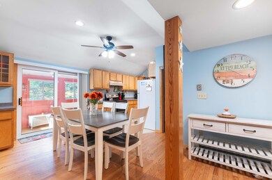 16 Paul St, York, ME 03909 - photo 4