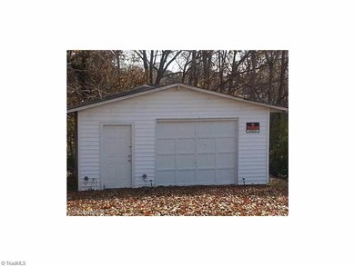 629 Arch St, High Point, NC 27260 - photo 2