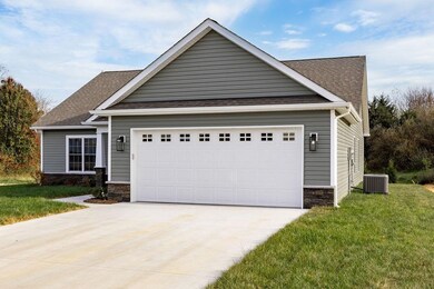 194 Langley Dr, Waynesboro, VA 22980 - photo 5