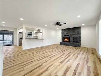 24 Ciemny Ln, Bella Vista, AR 72715 - photo 2