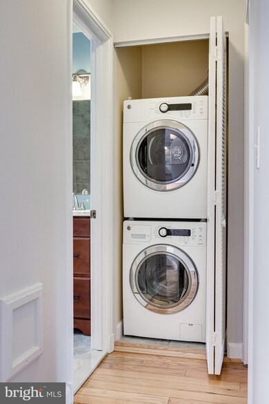 2919 S Columbus St unit B2, Arlington, VA 22206 - photo 7