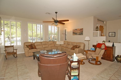 163 E Silverstone Place, Tucson, AZ 85737 - photo 4