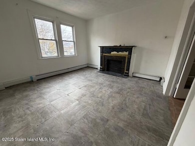 202 Bay St, Staten Island, NY 10301 - photo 6