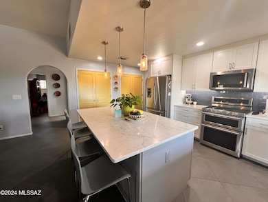 7600 N Sonoma Way, Tucson, AZ 85743 - photo 5