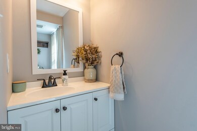 2837 Diamond St, Hatfield, PA 19440 - photo 6