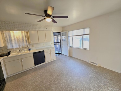 6602 E Cornell Ave, Denver, CO 80224 - photo 4