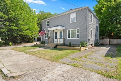 250 Lowden St, Pawtucket, RI 02860 - photo 2