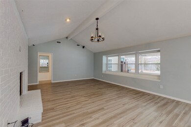 16211 Townes Rd, Friendswood, TX 77546 - photo 4