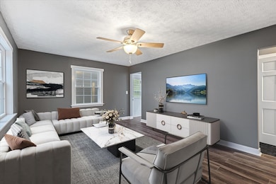 3583 Dresden St, Columbus, OH 43224 - photo 6