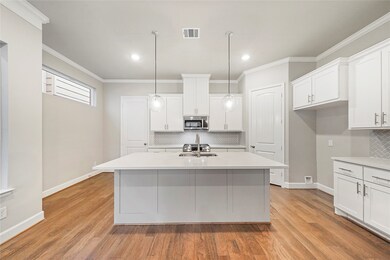 954 Judiway St unit C, Houston, TX 77018 - photo 3