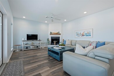 1640 Windsong Way, Tiki Island, TX 77554 - photo 7