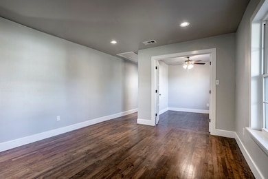 1610 W Clarendon Dr, Dallas, TX 75208 - photo 6