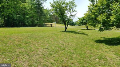 601 Walton Rd, Huntingtown, MD 20639 - photo 4