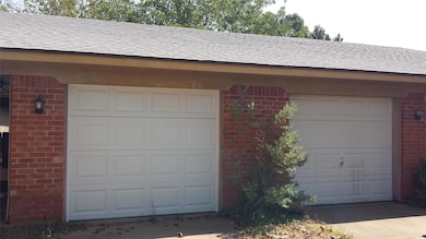 2030 Granbury St, Cleburne, TX 76033 - photo 6