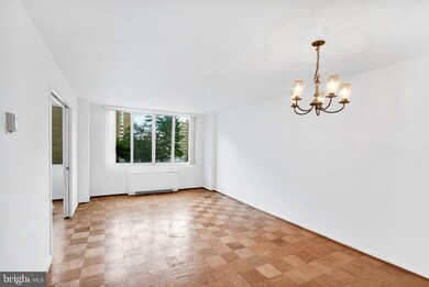 Van Ness East unit 843, Washington, DC 20008 - photo 3