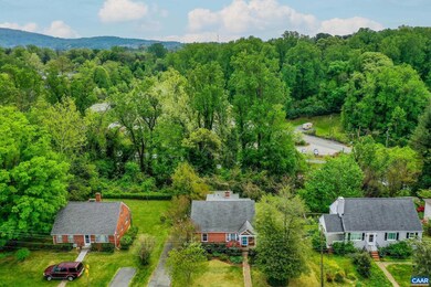 807 Hillcrest Rd, Charlottesville, VA 22903 - photo 2