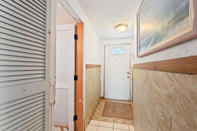 5853 Mariposa Dr, Holiday, FL 34690 - photo 4