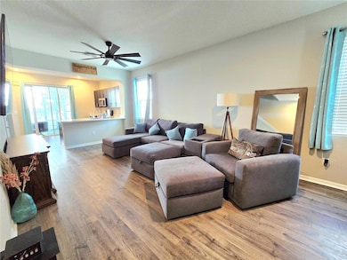 6334 Fairmont Ln, Palmetto, FL 34221 - photo 3