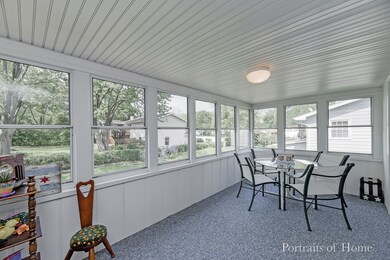 Sun/Florida Room