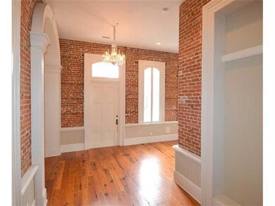 Foyer. Impressive private foyer for unit can doubl