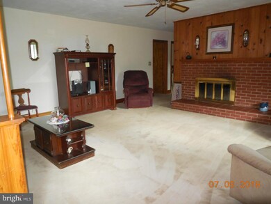 149 Dungadin Rd, Front Royal, VA 22630 - photo 3