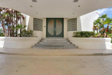 Porto Cochere