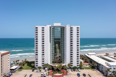 2425SAtlanticAveDaytonaBeach-2