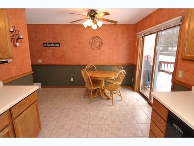 941 Foxfield Rd, Oregon, WI 53575 - photo 3