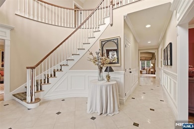 Entry Foyer Alt View