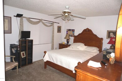 1232 Shady Pines Ln, Titusville, FL 32796 - photo 6