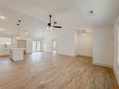 554 Fairfield Rd, Walhalla, SC 29691 - photo 6