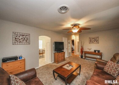 3003 W 67th St, Davenport, IA 52806 - photo 5