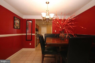 8404 Piney Point Ct, Manassas, VA 20110 - photo 5