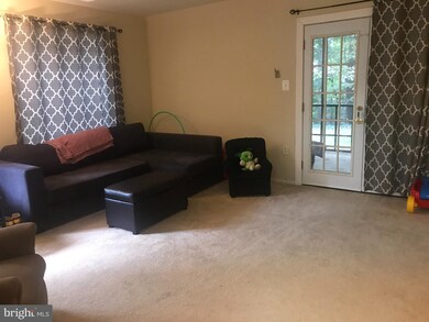 2889 Madeira Ct, Woodbridge, VA 22192 - photo 2